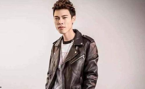 网红男歌手罗曼,从网红歌手到音乐界的璀璨新星
