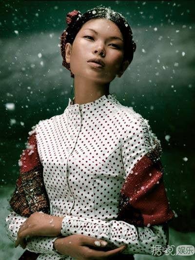 吕燕模特照片,东方美韵的时尚演绎